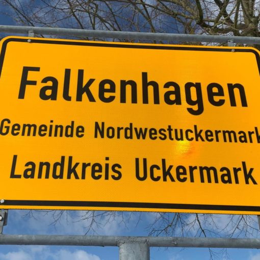 Ortseingangsschild Falkenhagen